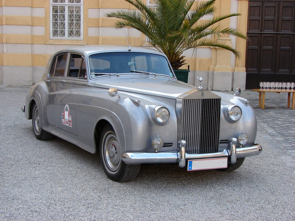 Rolls-Royce Silver Cloud του 1957, το αυτοκίνητο της πιο διάσημης διαφήμισης του David Ogilvy.