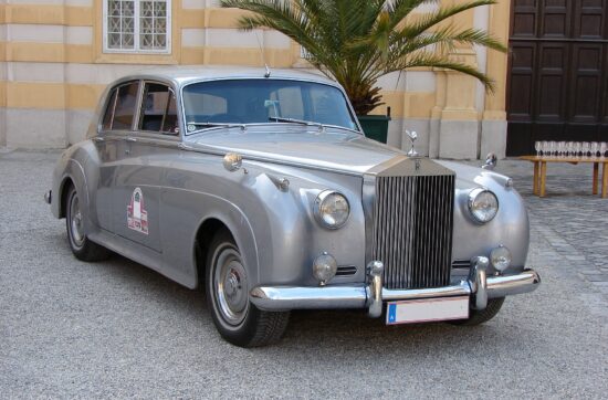 Rolls-Royce Silver Cloud του 1957, το αυτοκίνητο της πιο διάσημης διαφήμισης του David Ogilvy.