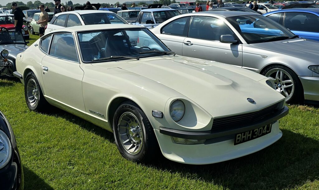 Datsun 240Z του 1971. Μακρύ καπό, κοντή ουρά, οι κλασικές αναλογίες ενός GT.