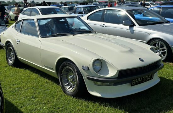 Datsun 240Z του 1971. Μακρύ καπό, κοντή ουρά, οι κλασικές αναλογίες ενός GT.