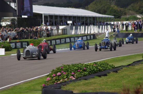 Ιστορικοί αγώνες στο Goodwood Revival.