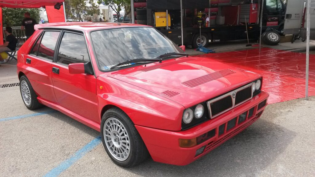 Lancia Delta HF Integrale Evoluzione, the road version with the flared wings.