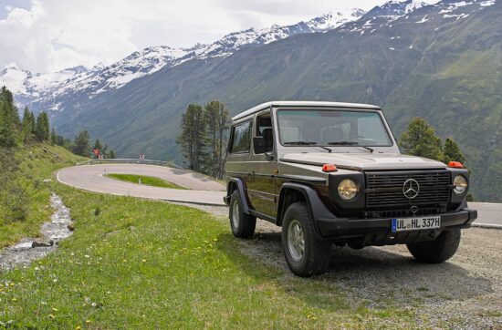 Mercedes-Benz 250 GD (W460) εκεί που ανήκει: στο βουνό.