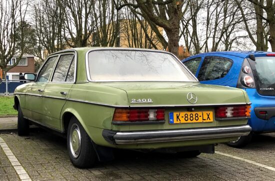 Mercedes-Benz 240 D (W123) του 1980.