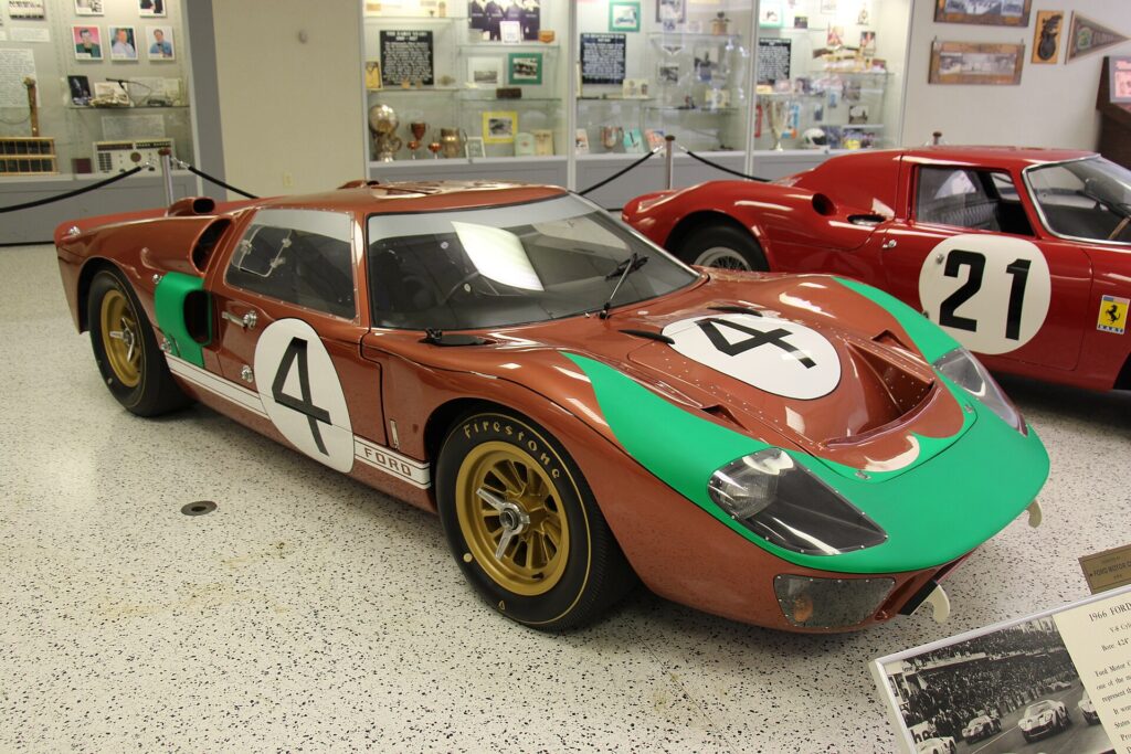 Ford GT40 Mk II του 1966, με τον V8 των 7 λίτρων.