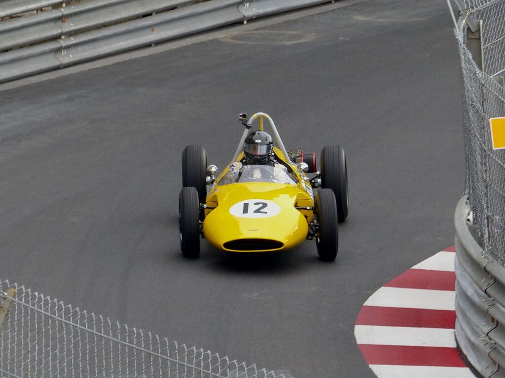 A 1961 Emeryson-Climax at the 2018 Grand Prix de Monaco Historique.